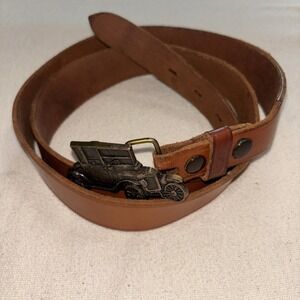 Vintage Mens Brown Leather Belt with Ford‎ Model T Bronze Buckle Sz44